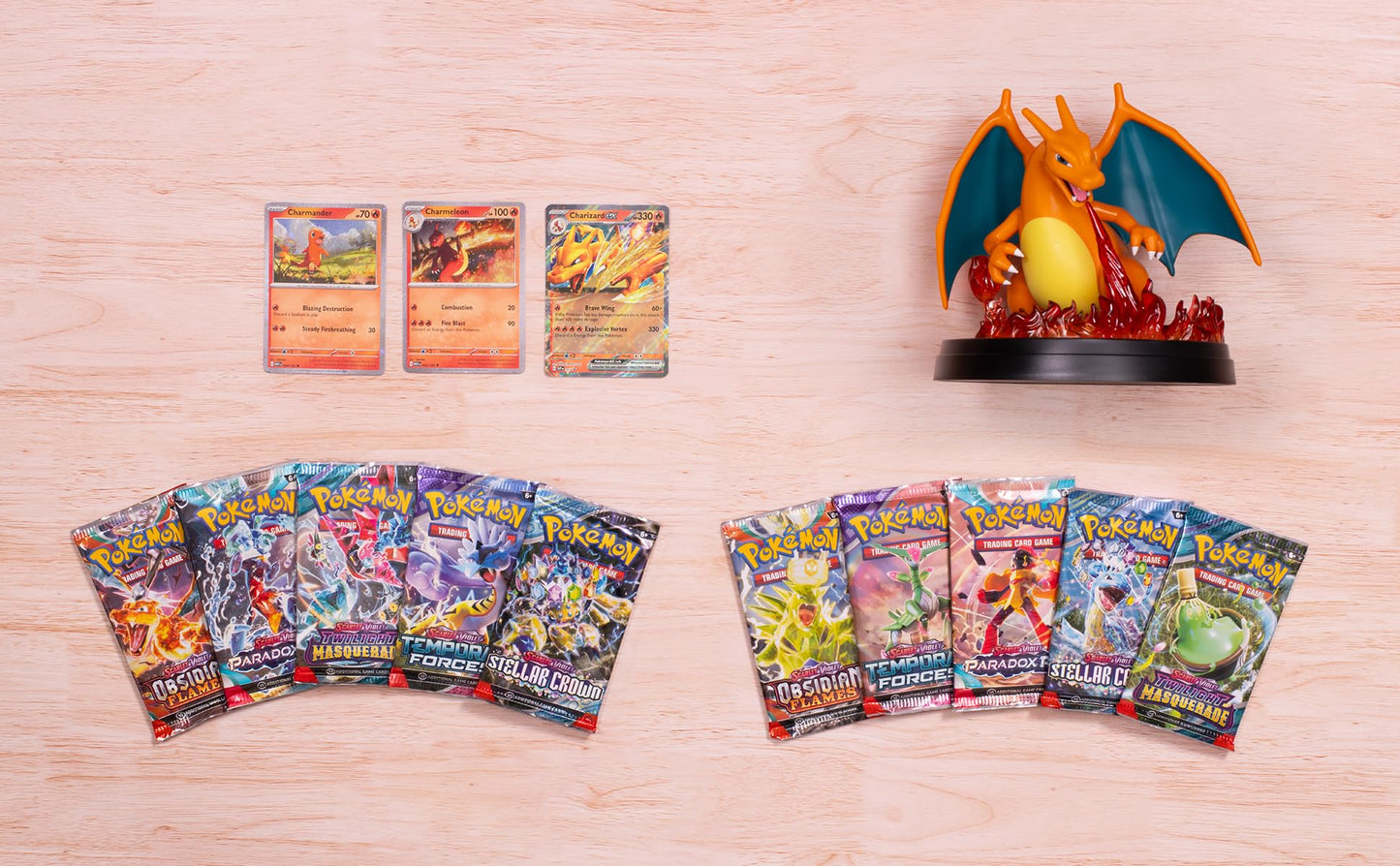 Pokémon TCG: Charizard ex Super-Premium-Kollektion (3 Folien-Promo-Karten, 1 Karten-Display-Figur und 10 Booster-Packs)